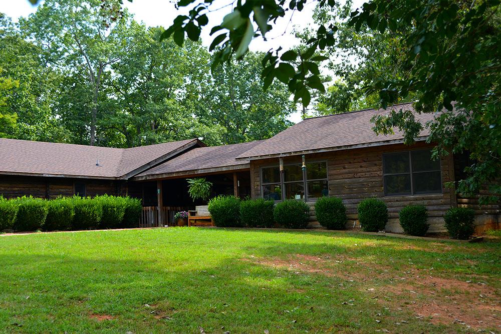 hedgecock.jpg image Hedgecock Lodge